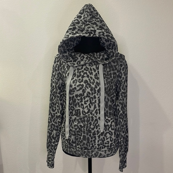 NSF NWOT LISSE FITTED HOODIE SIZE MEDIUM - Picture 4 of 12